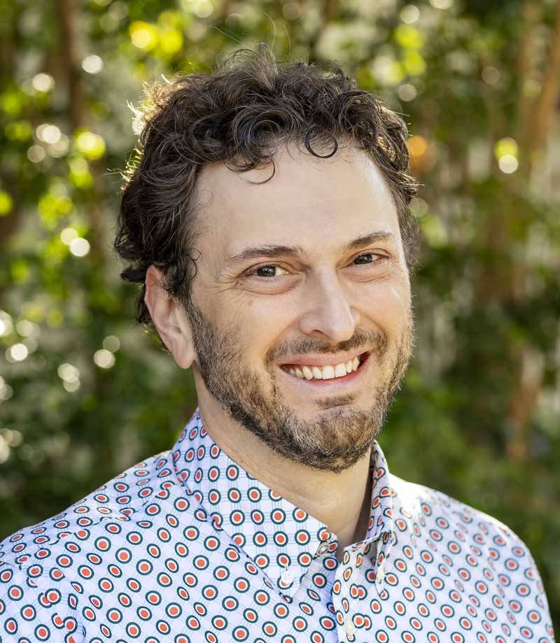 Professor Dan Siskind